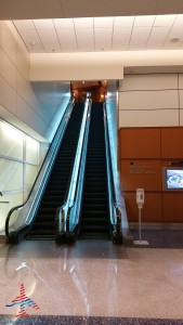 Escelators up to the grand hyatt dfw renes points blog review