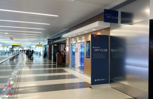 Delta Sky Club NYC New York City T4 JFK Review Renes Points blog (1)