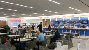 Delta Sky Club NYC New York City T4 JFK Review Renes Points blog (6)