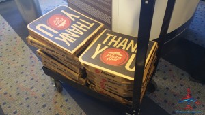 Delta Air Lines feeds pizza to stranded passangers salt lake slc after two broken jets long layover (2)