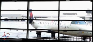 Delta Air Lines partner CRJ200 jet in DTW airport RenesPoints blog