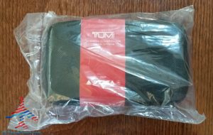 Delta Tumi Delta One Amenity Kit Review Black and Gray RenesPoints blog (3)