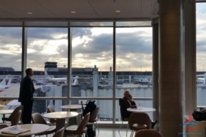 Review American Airlines Admirals Club ORD T3 near G gates RenesPoints blog review (4)