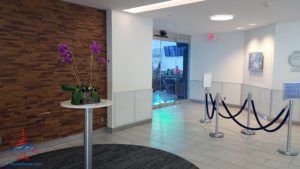 Delta Minneapolis MSP Central concourse Sky Club Review RenesPoints travel blog (2)