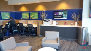 Delta Minneapolis MSP Central concourse Sky Club Review RenesPoints travel blog (7)
