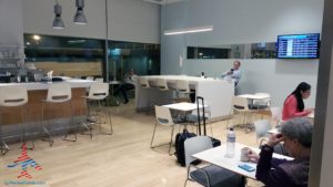 San Diego SAN Airport AirSpace lounge review RenesPoints travel blog (9)