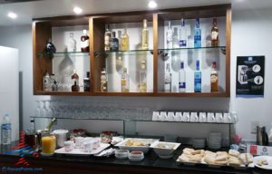 AeroMexico Skyteam Lounge MEX Mexico City Airport RenesPoints Blog Review (11)