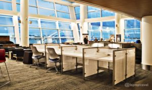 work-cubicles-huge-windows-view-delta-seatac-skyclub-terminal-a-seattle-airport