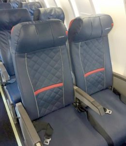 delta-crj200-with-comfort-plus-seat-leather-renespoints-travel-blog-at-boardingarea