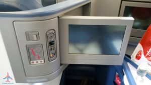 delta-one-business-class-seat-review-renespoints-blog-best-seat-to-choose-11