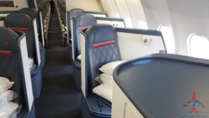 delta-one-business-class-seat-review-renespoints-blog-best-seat-to-choose-2