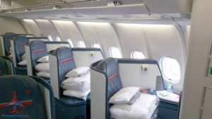 delta-one-business-class-seat-review-renespoints-blog-best-seat-to-choose-6