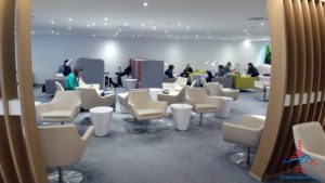 skyteam-delta-lounge-hkg-hong-kong-international-airport-review-renespoints-travel-blog-16