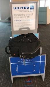 What are the United and American Airlines carry-on bag size testers really like - we compare ...