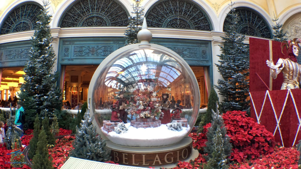 Bellagio Las Vegas Conservatory & Botanical Gardens Christmas (2016)