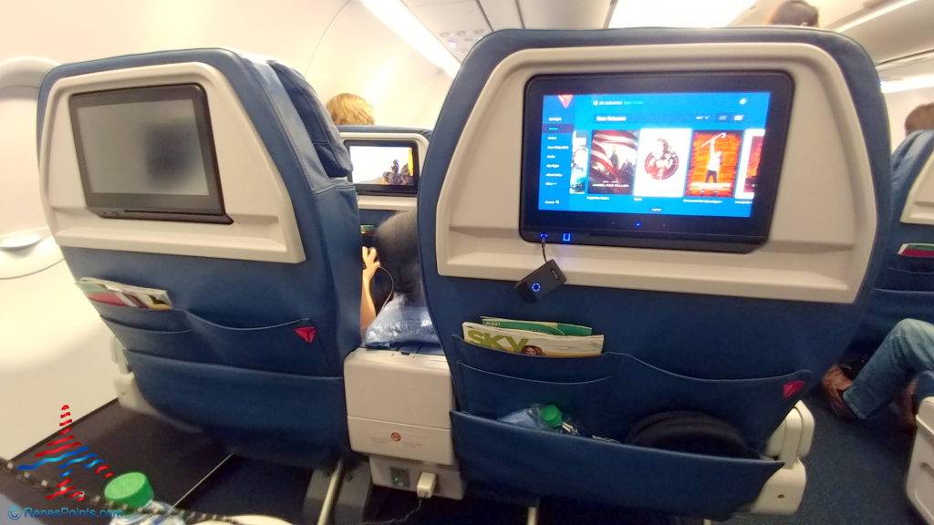 First class seats on a Delta A321/
