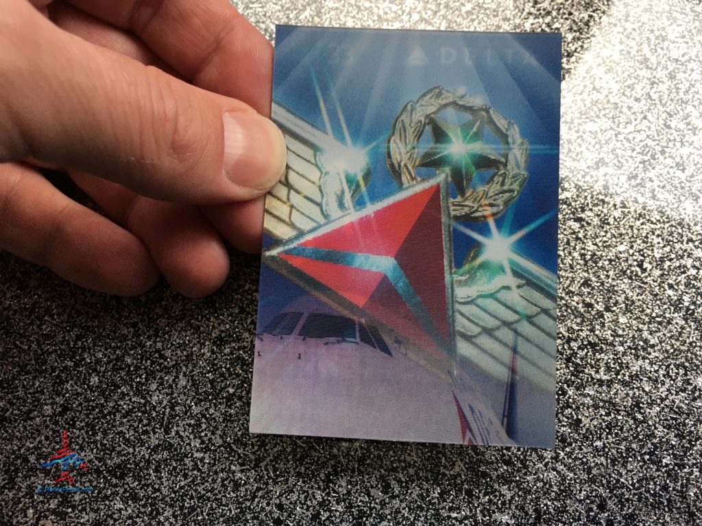 Delta Air Lines 747 hologram trading card #33